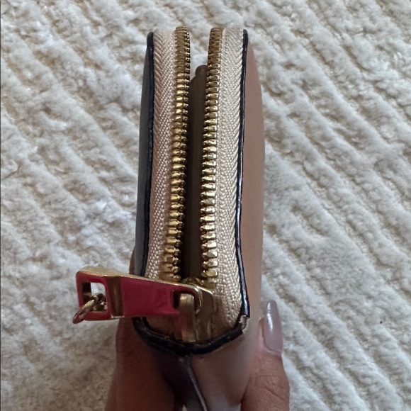 Chloe Colorblock Wallet - Picture 9 of 9